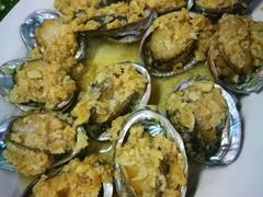 -岛中岛·海鲜大排档·万宁老字号(东澳店)