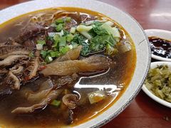 -尊品原汁牛肉面