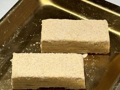 娜帕里勇-谷丽羊肉串·新疆鲜货烧烤馆·清真·夜宵(长沙首店)