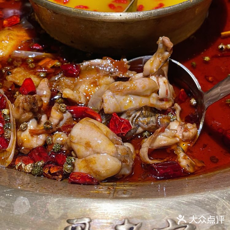 温州探店 | 哥老官·无可替代的美蛙鱼头天花板