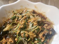 -东口码头·烧鸽子·鱼头泡饼·地方菜(金鹰悦城店)