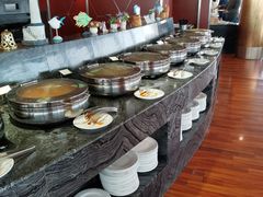 自助调料区-汇泉王朝大饭店-旋转餐厅(南海路店)