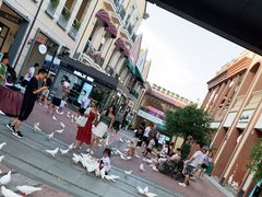 -王府井奥莱临潼小镇(临潼店)