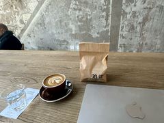 -VOYAGE COFFEE 咖啡烘焙工坊店(798艺术区店)