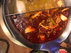 红颜花胶鸡锅-湊湊火锅·茶憩(杭州湖滨银泰in77店)
