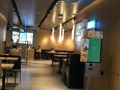 -麦当劳(徐汇漕溪北路百脑汇店)