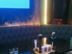 -萧邦音乐会所KTV(向西店)