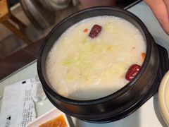 -益百岁牛尾汤(香山路店)