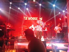 -TZ House音乐现场(茅台店)