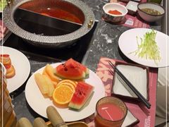 -牛YO寿喜烧·铁板烧和牛火锅自助(市府恒隆店)