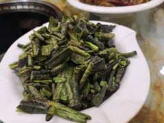 -铁锅炖灶台鱼老三炖鱼馆