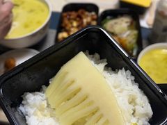 -九锅一堂酸菜鱼(学府凯德店)
