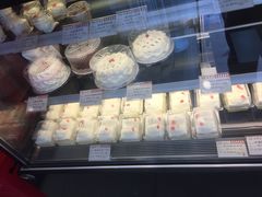 鲜奶小方蛋糕-红宝石·鲜奶小方·海派西点房(南丹店)