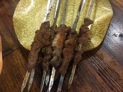 烤羊肉串-清真新疆叶尔羌烤肉店(新香洲店)