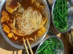 -柳州肥姨妈大骨螺蛳粉(沙河店)