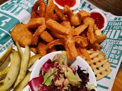 小吃拼盘-疯克大象美式烤肉餐厅