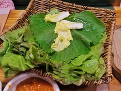 -草家酱蟹炭火烤肉店(珲春南路一店)