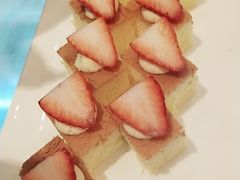 -东方滨江大酒店·滨江厅