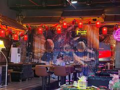 -喜鹊音乐酒馆(西街店)