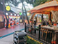 -二荆条·蜀鲜汇城市森林火锅