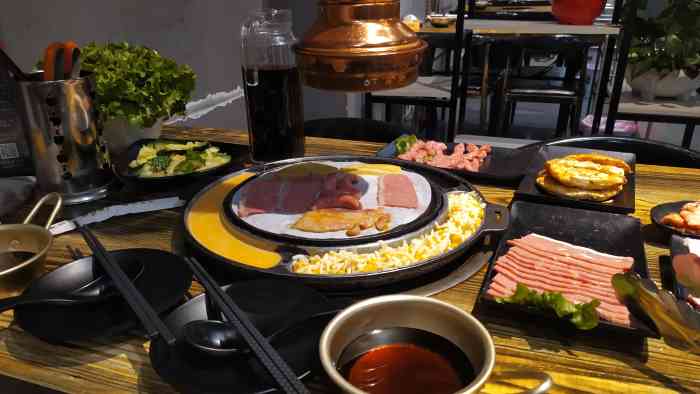 印象里韩式烤肉(蒙阴店)-"口味一般,但是环境还是不错不错滴,特别点.