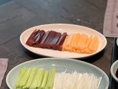 老式果木烤鸭-西安凯悦酒店·湖畔中餐厅