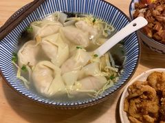 芝士蛋黄双拼馄饨-红小满休闲餐厅(十全街店)