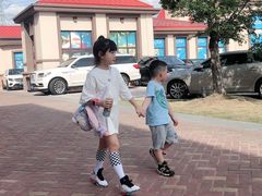 -蓝精灵乐园·世茂精灵之城主题乐园