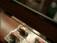 -85度C(生甜甜圈研究工坊·上海局门店)