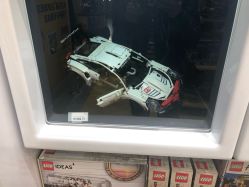 -乐高品牌旗舰店(人民广场店)