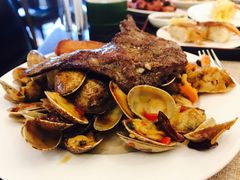 -东方红海鲜百汇(国际大厦店)