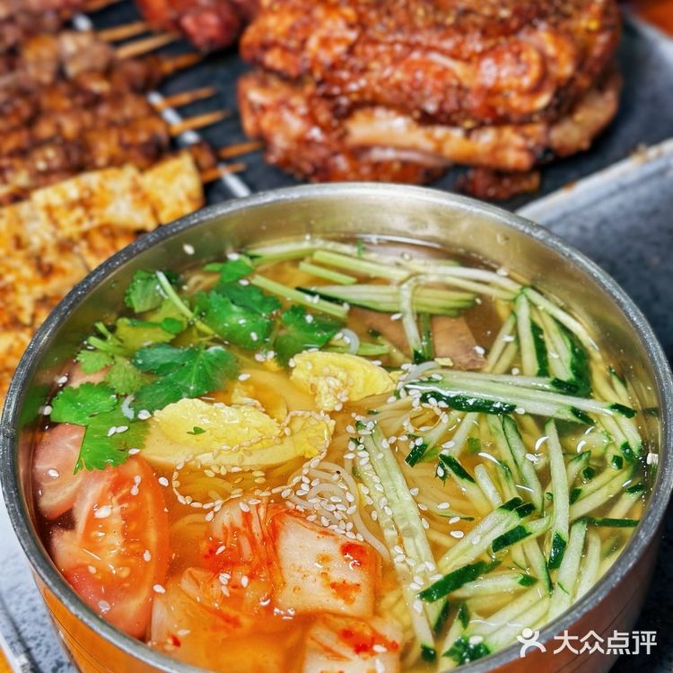 啊啊啊～来自鹤岗的烤猪蹄子都给我来吃‼️