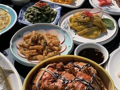 -七的湖·晚芳亭·阳澄湖农家菜·大闸蟹(莲花岛店)