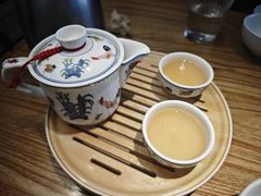 -潮粥荟·潮汕砂锅粥(槐房万达店)