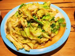 -先启半步颠小酒馆(虹桥龙湖天街店)