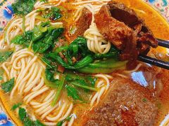 -金杨拉面王小吃面馆·牛三宝面·红烧牛肉粉