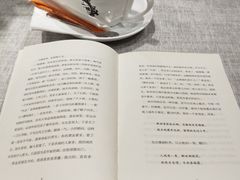 -钟书阁(珍园店)
