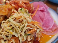 -明洞阿姨·韩式酱蟹烤肉·创意料理(三元桥店)