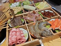 -娜姐鲜牛肉串串火锅(藏龙岛店)