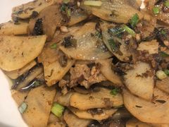 -自贡盐帮菜·玩辣餐厅(樱花园西街店)