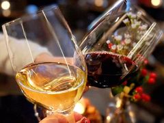 -wineapp葡萄酒餐吧(外滩金融中心店)