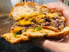 -HIGH FIVE哈福手工汉堡(桂林路店)