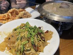 -95号酱骨·一块豆腐(展春园西路店)