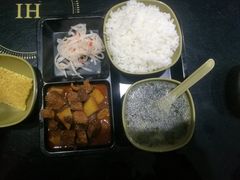 -老师专·玉溪特色小吃