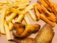 -必胜客(WOW中心城店)