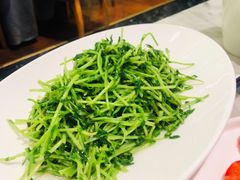 酒香草头-蝶园·装修中(BFC外滩金融中心店)