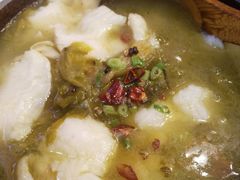 -周鱼小馆石锅酸菜鱼(活力汇店)