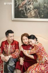 -拉瑞娜LaReine婚纱礼服高级定制