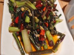 -自己人·宜昌菜(水悦城店)