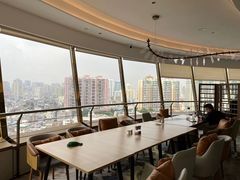 -杏荟旋转餐厅(广州爱群店)